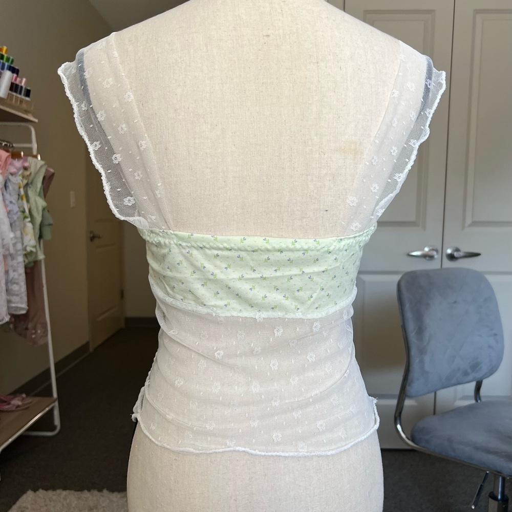 The “Bella Top” - Picture 2 of 2